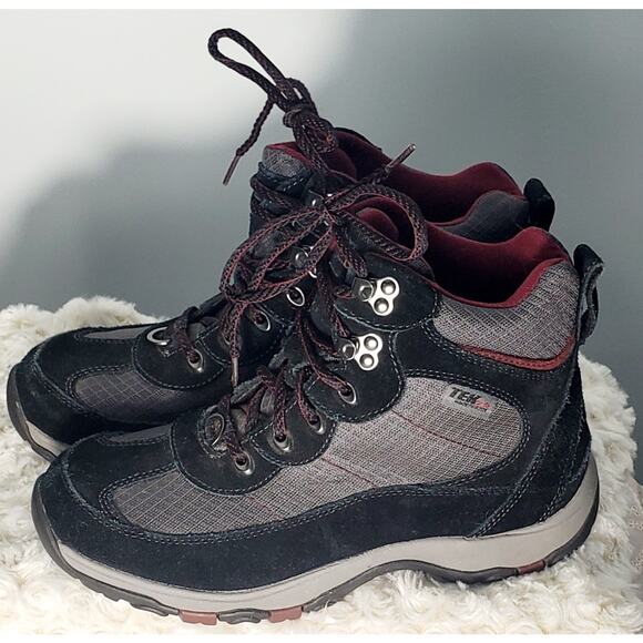 L.L.Bean Womens Black Winter Hiking Boots Size 7.5 Hiking Normcore Preppy sports - Picture 3 of 8